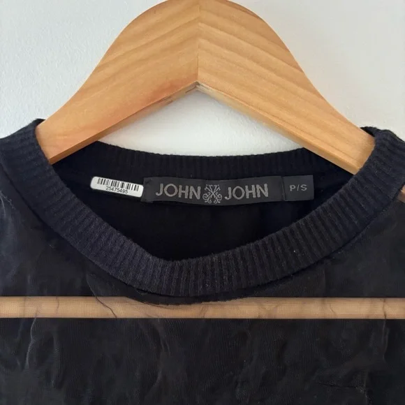 JOHNJOHN Distressed Black Mesh Graphic Crop Top with Eagle Wings - Picture 4 of 7